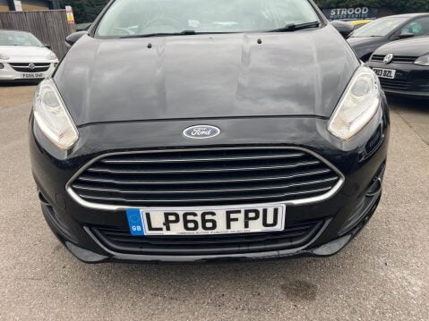 Ford Fiesta 1.0T EcoBoost Zetec Euro 6 (s/s) 3dr 9