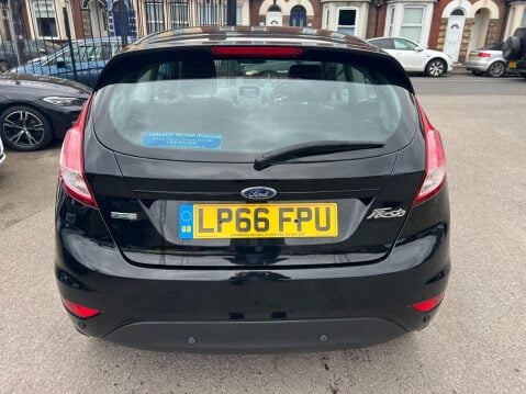 Ford Fiesta 1.0T EcoBoost Zetec Euro 6 (s/s) 3dr 5