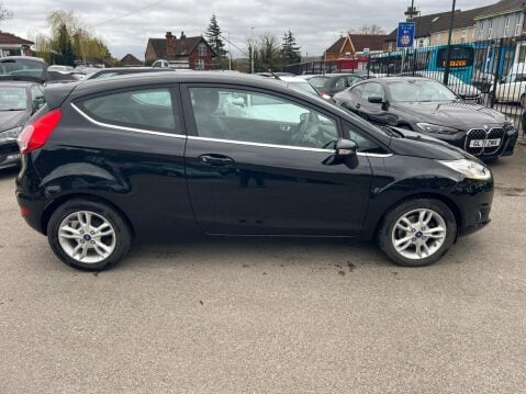 Ford Fiesta 1.0T EcoBoost Zetec Euro 6 (s/s) 3dr 7