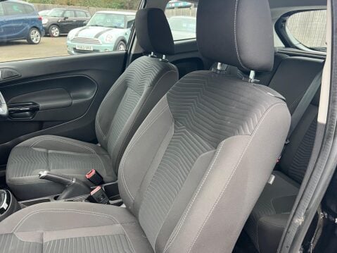 Ford Fiesta 1.0T EcoBoost Zetec Euro 6 (s/s) 3dr 24