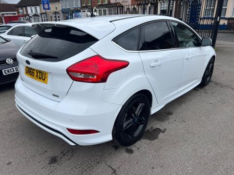 Ford Focus 1.0T EcoBoost Zetec S Euro 6 (s/s) 5dr 6
