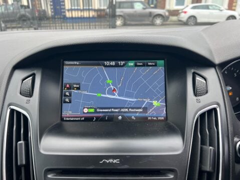 Ford Focus 1.0T EcoBoost Zetec S Euro 6 (s/s) 5dr 27