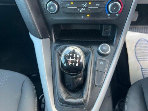 Ford Focus 1.0T EcoBoost Zetec Euro 6 (s/s) 5dr 32