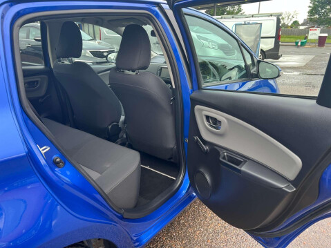 Toyota Yaris 1.5 Yaris Icon Tech VVT-i 5dr 15