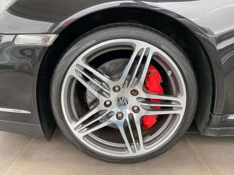 Porsche 911 3.6 911 T Tiptronic S 4WD 2dr 30