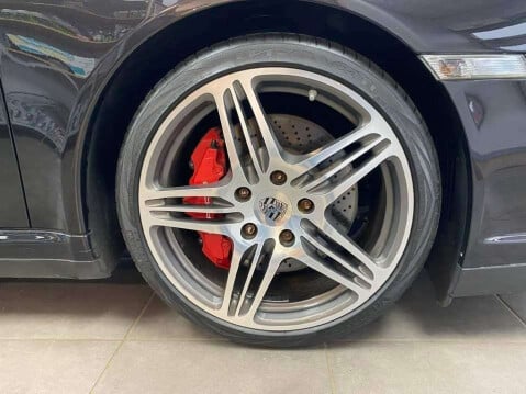 Porsche 911 3.6 911 T Tiptronic S 4WD 2dr 29