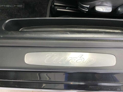 Porsche 911 3.6 911 T Tiptronic S 4WD 2dr 31