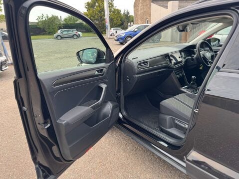 Volkswagen T-Roc 1.5 T-Roc SE TSi Evo 5dr 22