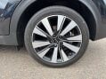 Kia Sportage 2.0 Sportage KX-3 CRDi Auto 4WD 5dr 35