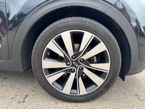 Kia Sportage 2.0 Sportage KX-3 CRDi Auto 4WD 5dr 37
