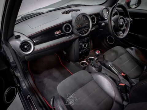 Mini Hatch 1.6 John Cooper Works GP 3dr 19