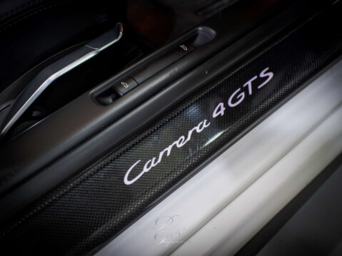 Porsche 911 3.8 911 Carrera 4 GTS Semi-Auto 4WD 2dr 30