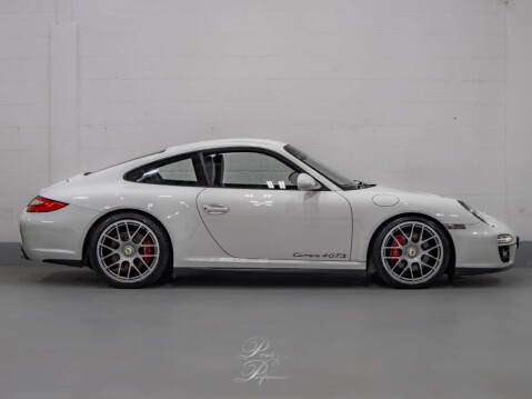 Porsche 911 3.8 911 Carrera 4 GTS Semi-Auto 4WD 2dr 6