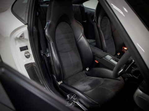 Porsche 911 3.8 911 Carrera 4 GTS Semi-Auto 4WD 2dr 17