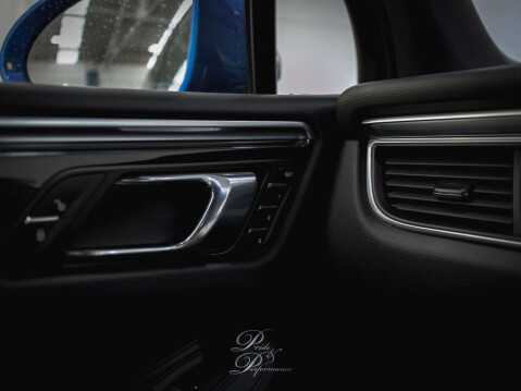 Porsche Macan 3.0 Macan S D Semi-Auto 4WD 5dr 28