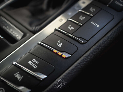 Porsche Macan 3.0 Macan S D Semi-Auto 4WD 5dr 30