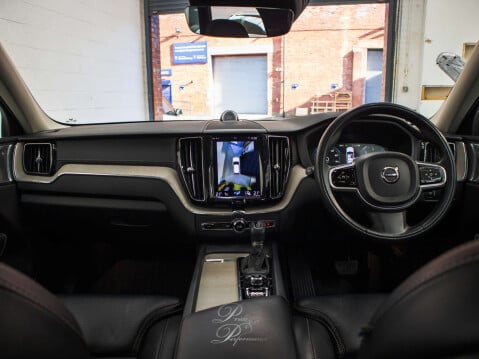 Volvo XC60 2.0 XC60 Inscription Pro D5 PowerPulse AWD Auto 4WD 5dr 28