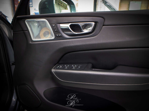 Volvo XC60 2.0 XC60 Inscription Pro D5 PowerPulse AWD Auto 4WD 5dr 31