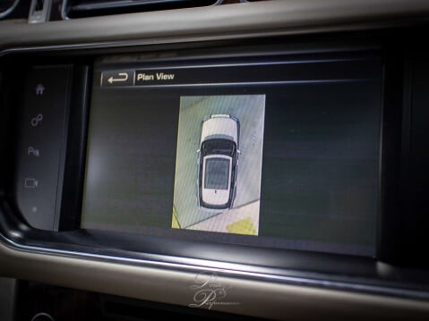 Land Rover Range Rover 3.0 Range Rover Autobiography TDV6 Auto 4WD 5dr 34