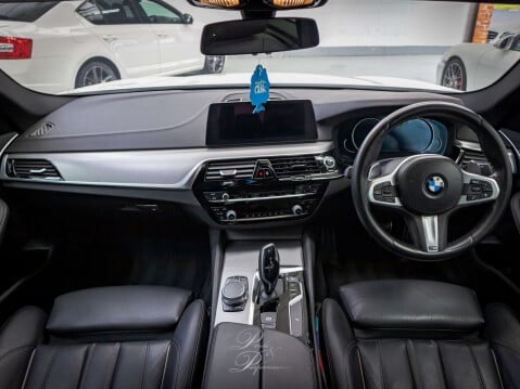 BMW 5 Series 2.0 520d M Sport Auto 4dr 13
