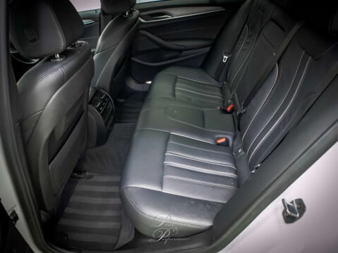 BMW 5 Series 2.0 520d M Sport Auto 4dr 20
