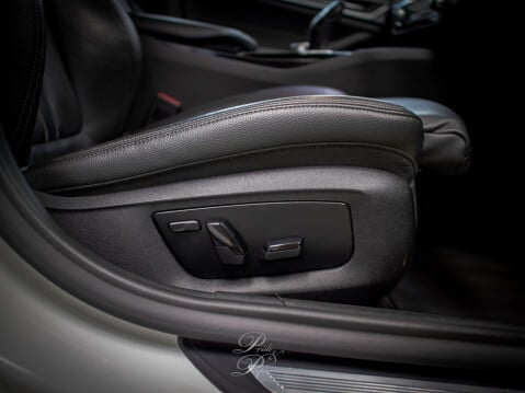 BMW 5 Series 2.0 520d M Sport Auto 4dr 27