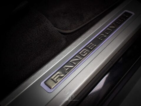 Land Rover Range Rover Sport 3.0 Range Rover Sport Autobiography Dynamic SDV6 Auto 4WD 5dr 45