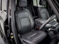Land Rover Defender 3.0 Defender X-Dynamic HSE D MHEV Auto 4WD 5dr 16