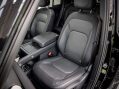 Land Rover Defender 3.0 Defender X-Dynamic HSE D MHEV Auto 4WD 5dr 24