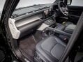 Land Rover Defender 3.0 Defender X-Dynamic HSE D MHEV Auto 4WD 5dr 25