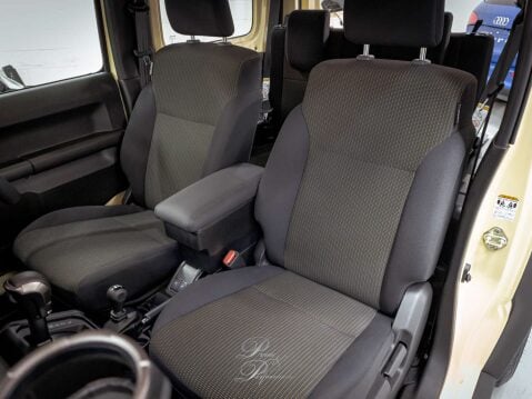 Suzuki Jimny 1.5 Petrol, 3dr, Petrol, ALL GRIP, Automatic 23