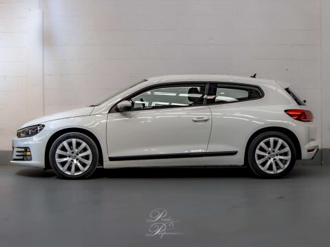 Volkswagen Scirocco 2.0 Scirocco BlueMotion Technology TDI Semi-Auto 3dr 10