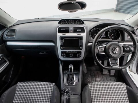 Volkswagen Scirocco 2.0 Scirocco BlueMotion Technology TDI Semi-Auto 3dr 14