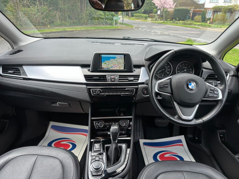 BMW 2 Series 1.5 218i Luxury Auto Euro 6 (s/s) 5dr 9
