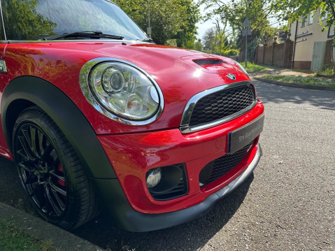 Mini Clubman 1.6 John Cooper Works Euro 5 (s/s) 5dr 27