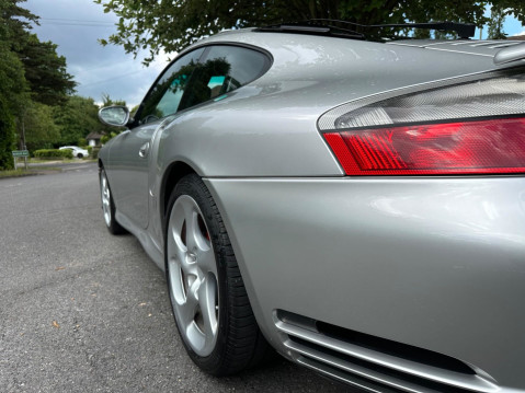 Porsche 911 3.6 996 Turbo AWD 2dr 34