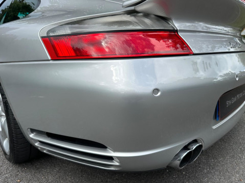 Porsche 911 3.6 996 Turbo AWD 2dr 44