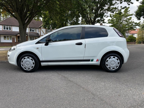 Fiat Punto 1.2 Pop Manual Euro 5 3dr 3