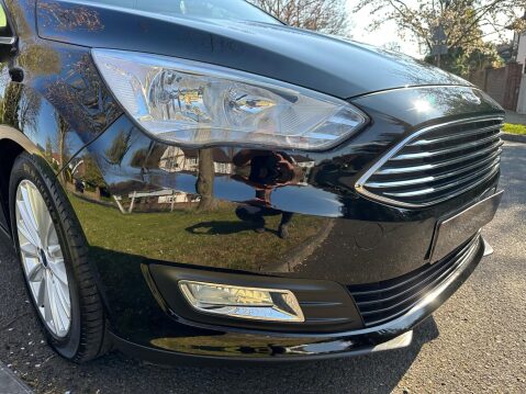 Ford C-Max 1.0T EcoBoost Titanium Euro 6 (s/s) 5dr 22