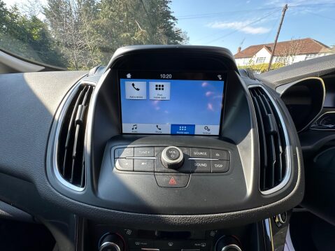 Ford C-Max 1.0T EcoBoost Titanium Euro 6 (s/s) 5dr 19