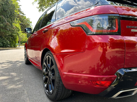 Land Rover Range Rover Sport 3.0 SD V6 Autobiography Dynamic Auto 4WD Euro 6 (s/s) 5dr 38