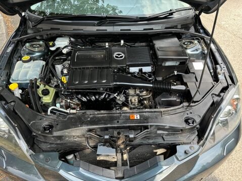 Mazda 3 1.6 Sport 5dr 15