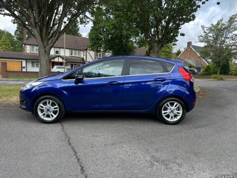 Ford Fiesta 1.0T EcoBoost Zetec Euro 5 (s/s) 5dr 3