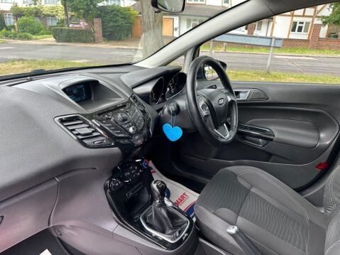 Ford Fiesta 1.0T EcoBoost Zetec Euro 5 (s/s) 5dr 79