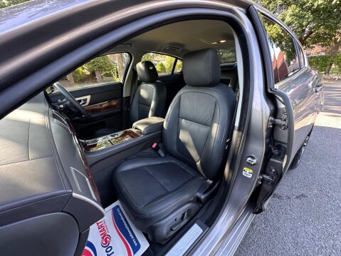 Jaguar XF 3.0 V6 Premium Luxury Auto Euro 4 4dr 84