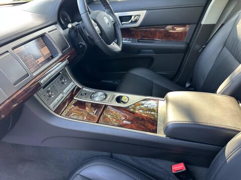 Jaguar XF 3.0 V6 Premium Luxury Auto Euro 4 4dr 89