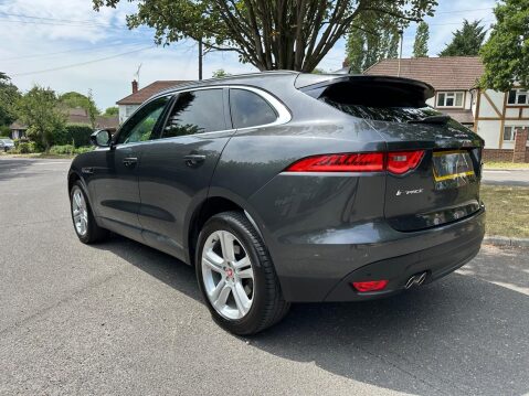 Jaguar F-Pace 2.0 D180 Portfolio Auto AWD Euro 6 (s/s) 5dr 11