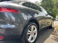 Jaguar F-Pace 2.0 D180 Portfolio Auto AWD Euro 6 (s/s) 5dr 27