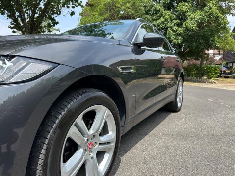 Jaguar F-Pace 2.0 D180 Portfolio Auto AWD Euro 6 (s/s) 5dr 44