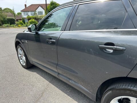 Jaguar F-Pace 2.0 D180 Portfolio Auto AWD Euro 6 (s/s) 5dr 55